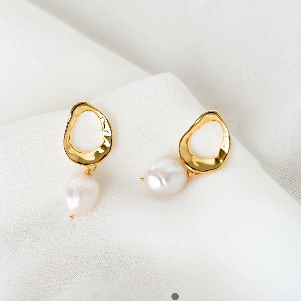 Pearl Drop Earrings | Gold Vermeil - Picture 2 of 6